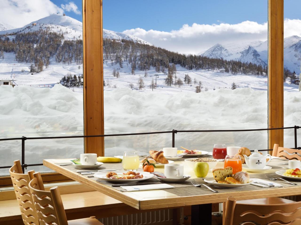 Hotel Club Uappala Colle Sestriere Εξωτερικό φωτογραφία